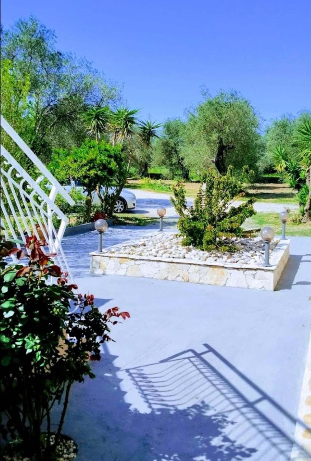 רודה Trousas Apartments מראה חיצוני תמונה