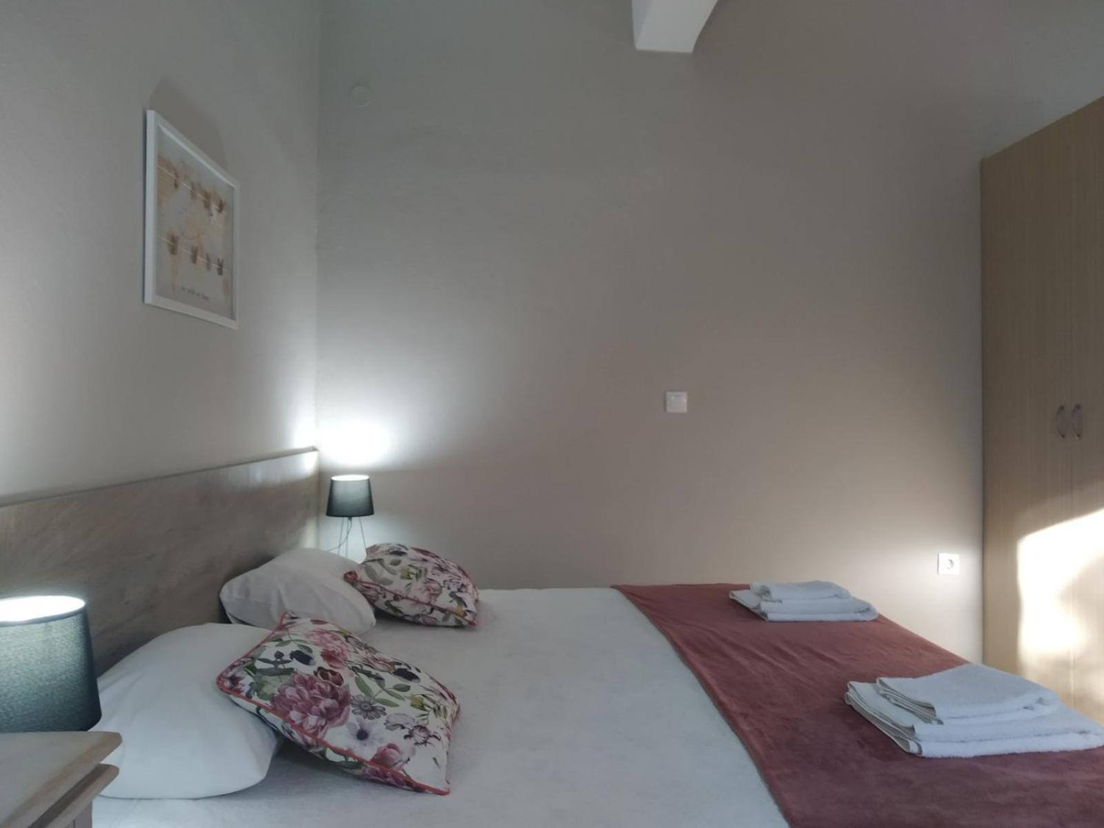 רודה Trousas Apartments מראה חיצוני תמונה