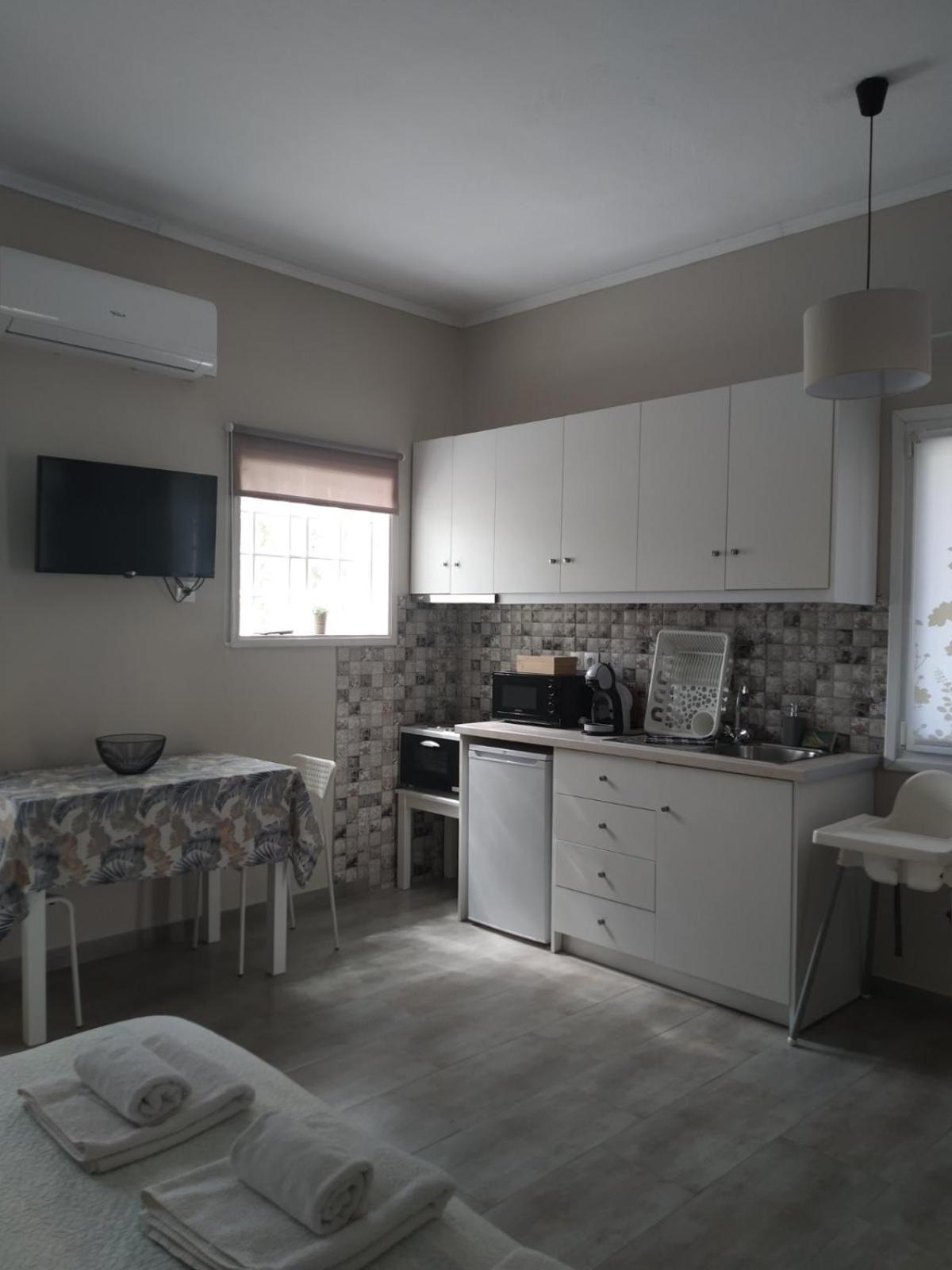 רודה Trousas Apartments מראה חיצוני תמונה