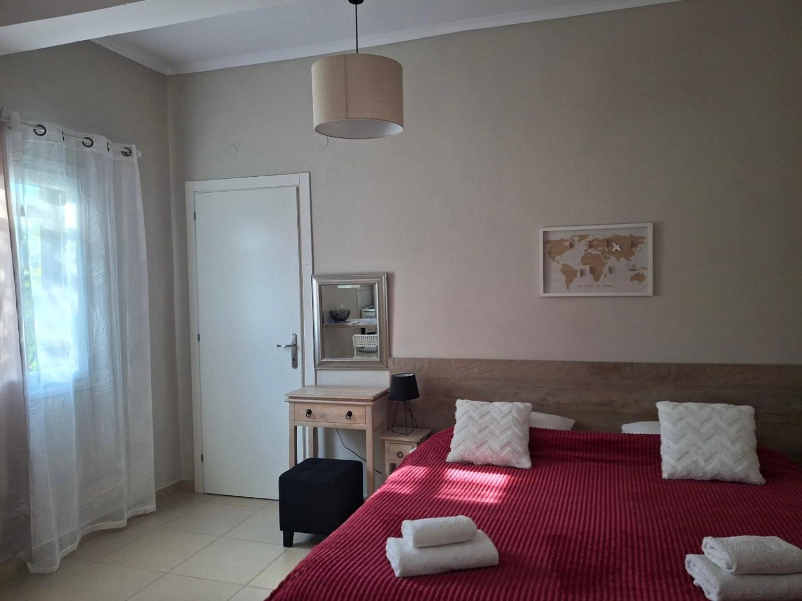 רודה Trousas Apartments מראה חיצוני תמונה